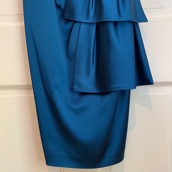 Maggy London, blue dress size 4P - Picture 4 of 16